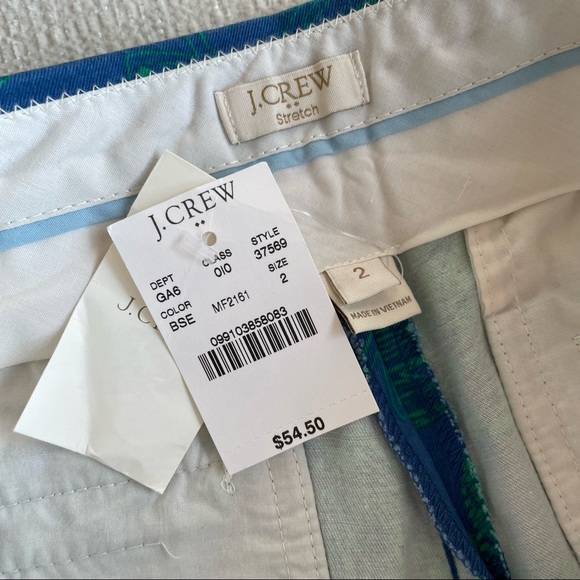 NWT J Crew women’s shorts - blue with green floral print, size 2 - Picture 3 of 3